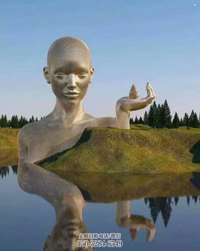 镂空人物雕塑工厂优选，城市装饰，景观铁艺人物雕塑供给