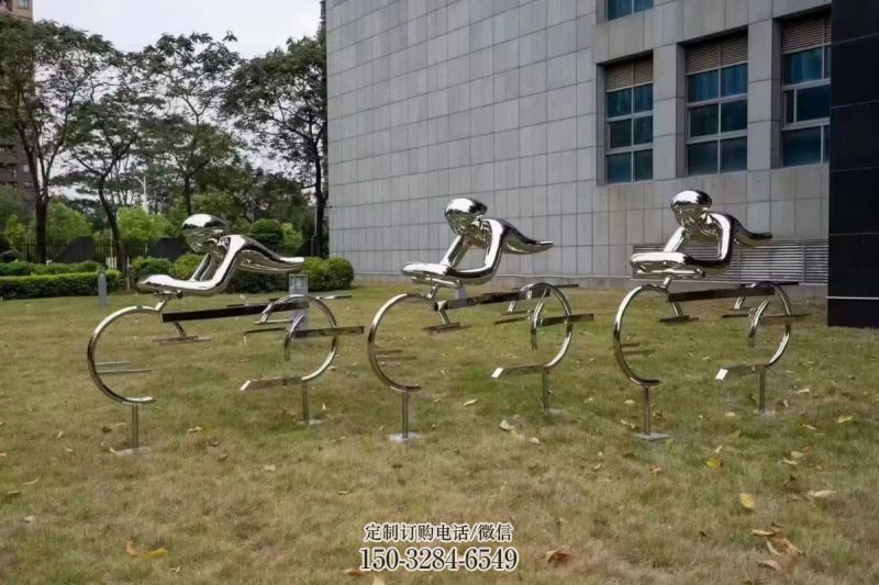 镂空赛车雕塑 喷水园林赛车人雕塑 住宅小区体育雕塑